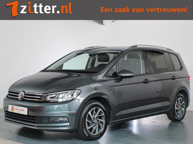 Volkswagen Touran - 1.4 TSI Connected Series 7-Persoons Navigatie, ACC, LED, Goe