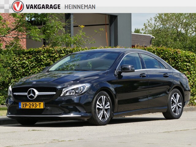 Mercedes-Benz CLA-Klasse - 180 Ambition AUTOMAAT | LED koplampen | achteruitrijc