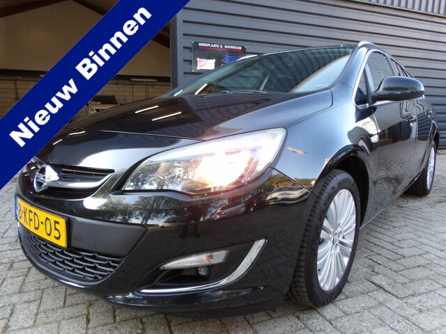 Opel Astra - Sports Tourer 1.4 Turbo Design Edition Trekhaak Clima Cruise