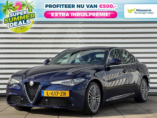 Alfa Romeo Giulia - 2.0 TURBO 200pk Aut B-Tech Business Edition | Parkeercamera 