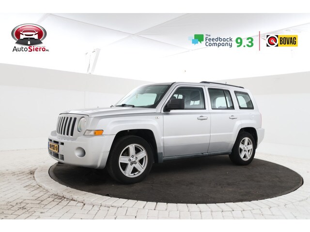 Jeep Patriot - 2.4 Sport Liberty
