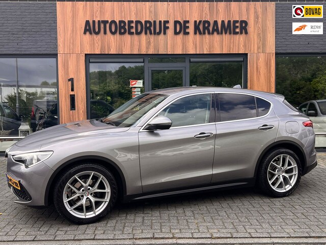Alfa Romeo Stelvio - 2.0 T AWD First Edition