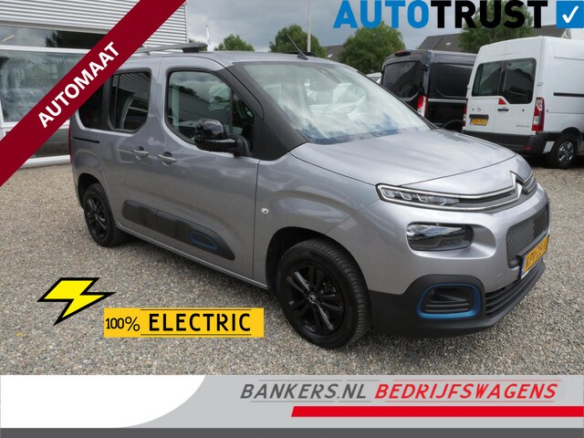 Citroën e-Berlingo - Shine MPV 50 kWh SOH 93, 5% Airco trekhaak
