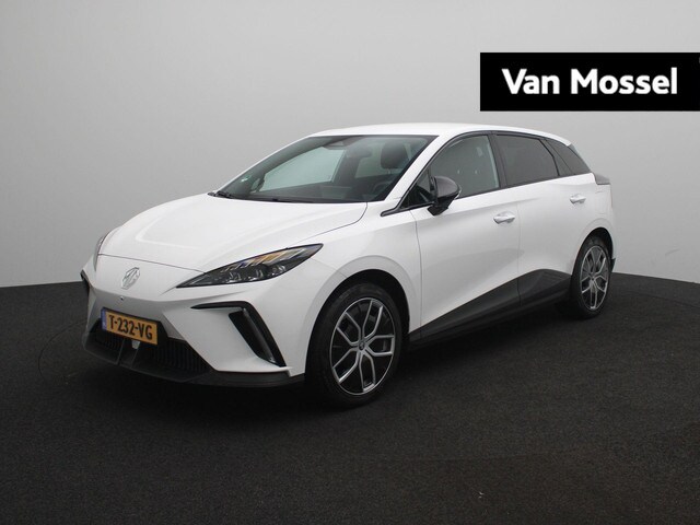 MG MG4 Electric - Luxury 64 kWh | Apple Carplay/Android Auto | Achteruitrijcam