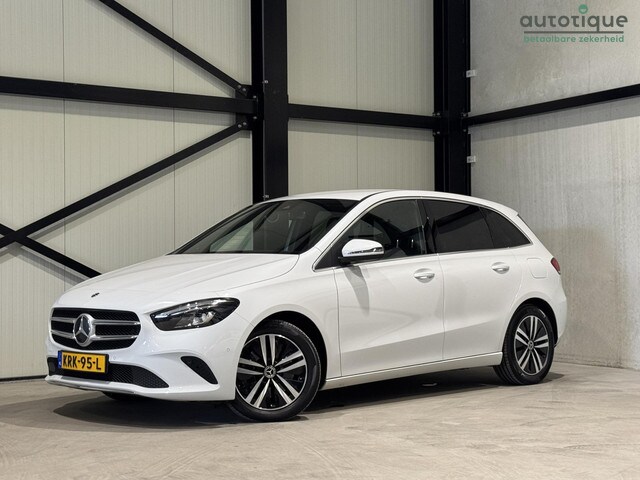 Mercedes-Benz B-klasse - 250 e Business | navi | leder | trekhaak | carplay | sf