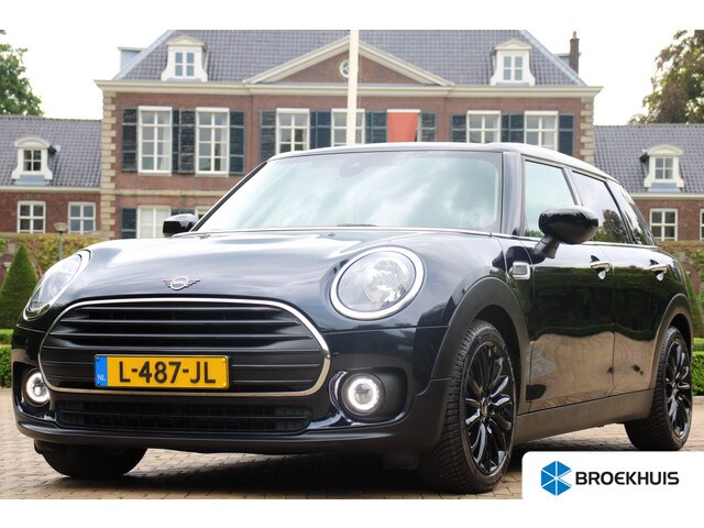 MINI Clubman - 1.5 Cooper Business Edition | NL-AUTO! | CRUISE | PARK SENS 