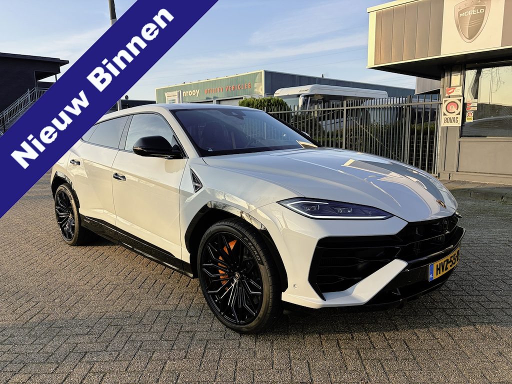 Lamborghini Urus 4.0 V8 Ibrido SE 800 hp Special Paint 23inch B&O Panorama