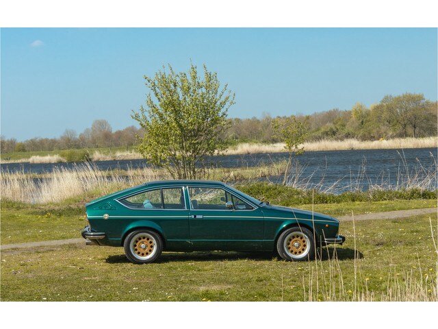 Alfa Romeo Alfetta - 2.0 GT Veloce | 15" Ronal velgen