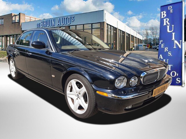 Jaguar XJ - 8 4.2 V8 Supercharger 291Kw/395Pk