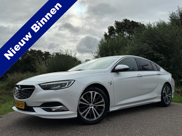 Opel Insignia - Grand Sport 1.5 Turbo OPC Line Automaat | Leder | 18" Velgen