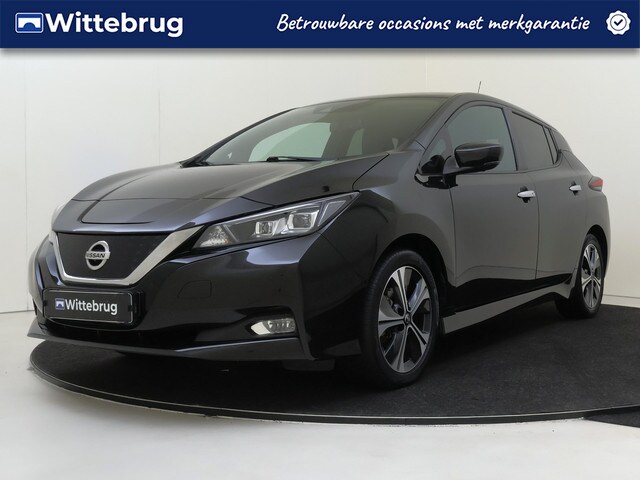 Nissan Leaf - Tekna 40 kWh NAVIGATIE | PARKEERCAMERA | LICHTMETALEN VELGEN