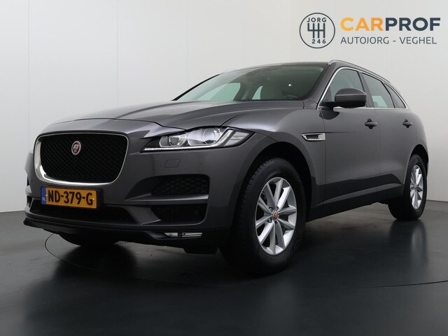 Jaguar F-Pace - 2.0 Pure AWD 20d Navigatie | Camera | Trekhaak |