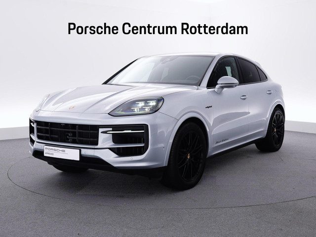 Porsche Cayenne 3.0 E-Ibrido Black Edition