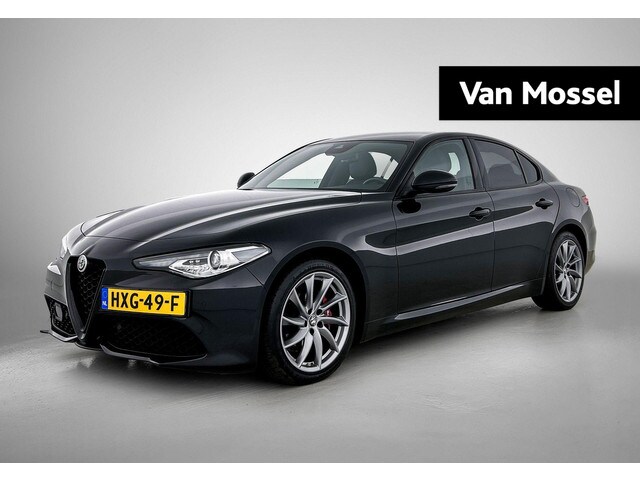 Alfa Romeo Giulia - 2.0T 200pk Sprint | AUTOMAAT | ACHTERUITRIJCAMERA | APPLE CA