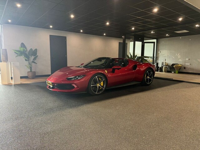 Ferrari 296 GTS - 3.0 V6