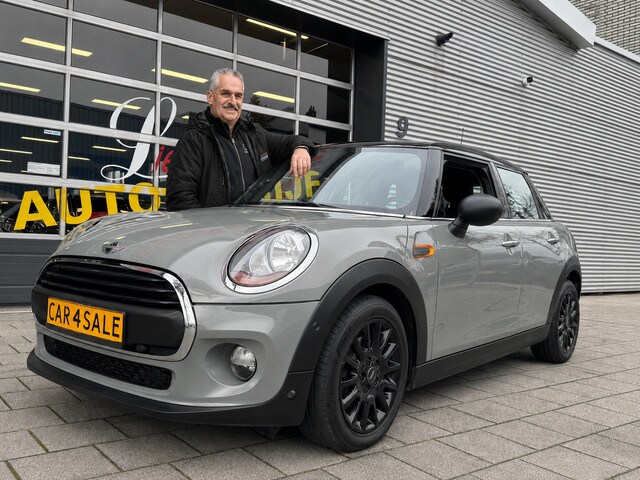MINI One - Mini 1.2 Salt 5Drs - Navigatie I Airco I PDC I Sport velgen 