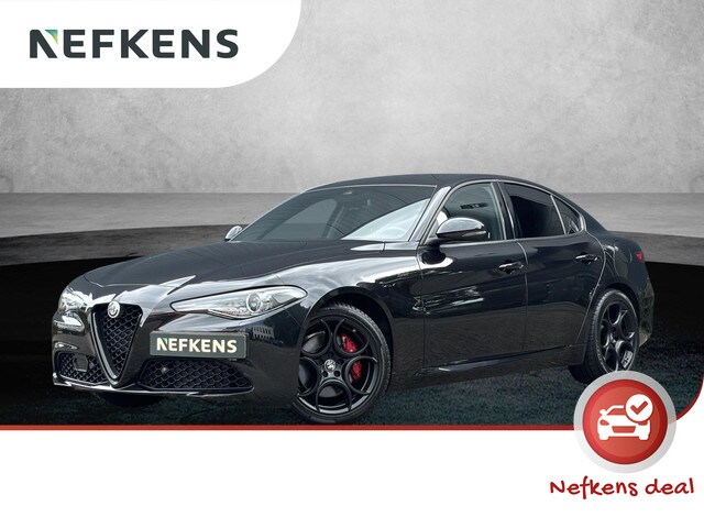 Alfa Romeo Giulia - 200pk Sprint Automaat | 1ste eigenaar | LEER | Camera | Dode