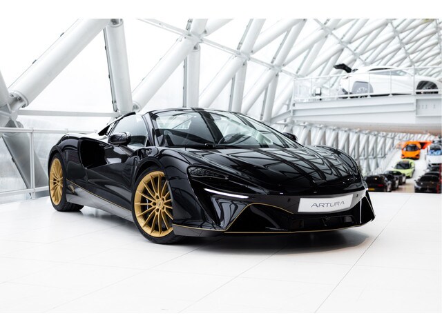 McLaren Artura - Spider 3.0 V6 Plug-in | JPS Livery | Tech Pack | Electrochro
