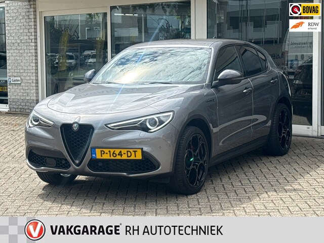 Alfa Romeo Stelvio - 2.0 T AWD First Edition Carbon, Veloce uitgevoerd, ABC uitl
