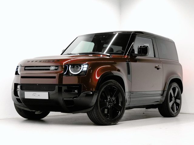 Land Rover Defender 5.0 P525 90 V8 Sedona Edition 1 of 23