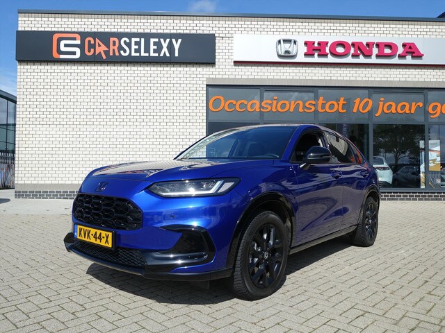Honda ZR-V - 2.0 Full Hybrid 184pk Aut Sport 4 Seizoenenbanden en Black E