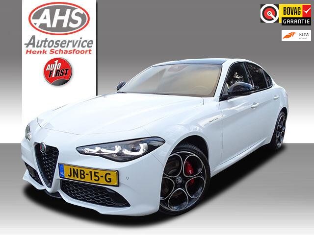 Alfa Romeo Giulia - 2.0 T GME AWD Veloce 280PK, panoramadak