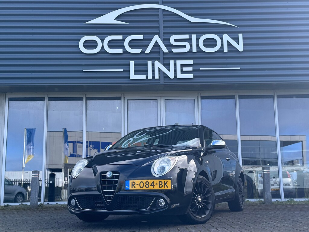 Speciale Alfa Romeo Mito voor Maserati-dealers Speciale Alfa Romeo Mito voor Maserati-dealers