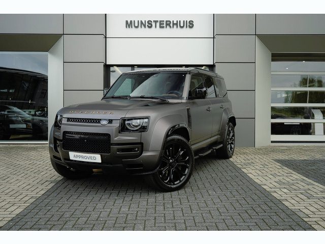 Land Rover Defender 110 4.4 P635 Octa | Koelvak | Elektrische trekhaak |