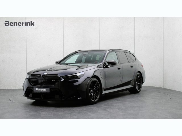 BMW M5 Touring | M Drivers Package | Akrapovic | Stoelventilatie |