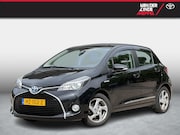 Toyota Yaris - 1.5 Hybrid Trend Trekhaak All Season Navi NL
