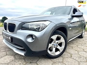 BMW X1 - 18i 5D NAP Airco Trekhaak Navi Parkeersensoren Elek.ramen AP