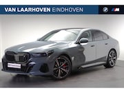 BMW i5 - eDrive40 M Sport / Panoramadak / Achteruitrijcamera / Stoelv
