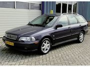 Volvo V40 - 1.8 Automaat Comfort Exclusive Airco Trekhaak