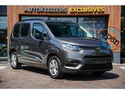Toyota ProAce City - Geel Kenteken 5 Persoons Automaat Navi