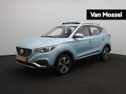 MG MG ZS - EV Luxury 45 kWh | Panoramadak | Carplay | Stoelverwarming |