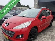 Peugeot 207 - 1.4 Access Lite / BJ 2011 / 142.000KM /N.A.P