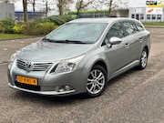 Toyota Avensis - 1.8 VVTi Dynamic Business Special