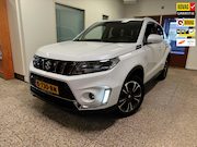 Suzuki Vitara - 1.4 Boosterjet Style Smart Hybrid|Carplay | Trekhaak | 10 ja