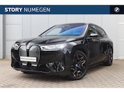 BMW iX - xDrive40 High Executive / Sportpakket / Panoramadak Sky Loun