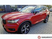 Volvo XC40 - two tone 1.5 T5 Rech. Inscr.