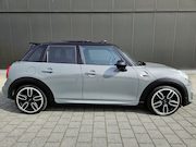 MINI John Cooper Works - 1.5 Chili Serious / JCW/ NARDO GREY/ PANO/ AUTOMAAT