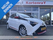 Toyota Aygo - 1.0 VVT-i x-joy automaat/carplay met camera/navi/auto airco/