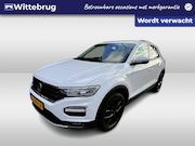 Volkswagen T-Roc - 1.0 TSI Style / APP-CONNECT/ PARK.SENSOREN/ CRUISE/ GETINT G