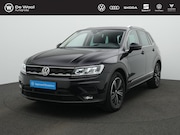 Volkswagen Tiguan - 1.5 TSI 150 pk DSG ACT IQ.Drive | Panoramadak | Adaptive Cru