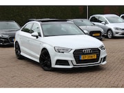 Audi A3 - Limousine 35 TFSI CoD Sport S Line Edition / Panoramadak / V