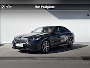 BMW i5 - Sedan eDrive40 M-Sport / Harman-Kardon / Driving Assistant P