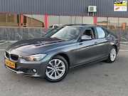 BMW 3-serie - 320i High Executive / NAP / AUTOMAAT / LEER / OHB / SP VLG /