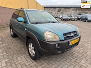 Hyundai Tucson - 2.0i Dynamic Airco, trekhaak,