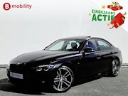BMW 3-serie - 320i High Executive M-Sport Schuif/Kanteldak Head-Up NL Auto