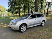 Mitsubishi Outlander - 2.0 Turbo 4WD NIEUWE APK